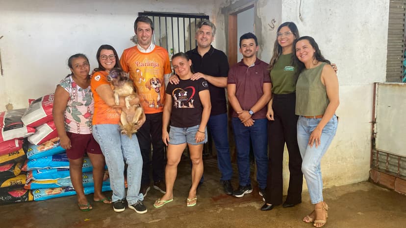 semarh-doa-meia-tonelada-de-racao-para-associacao-de-protecao-animal-em-picos