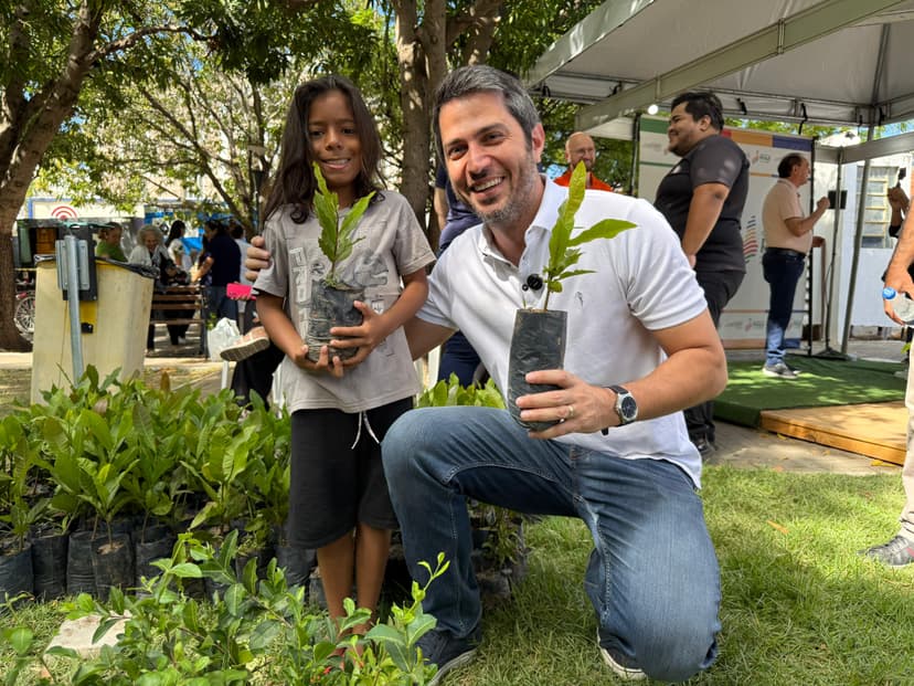 semarh-entrega-20-mil-mudas-e-fortalece-acoes-ambientais-no-dialogos-pelo-piaui-em-floriano