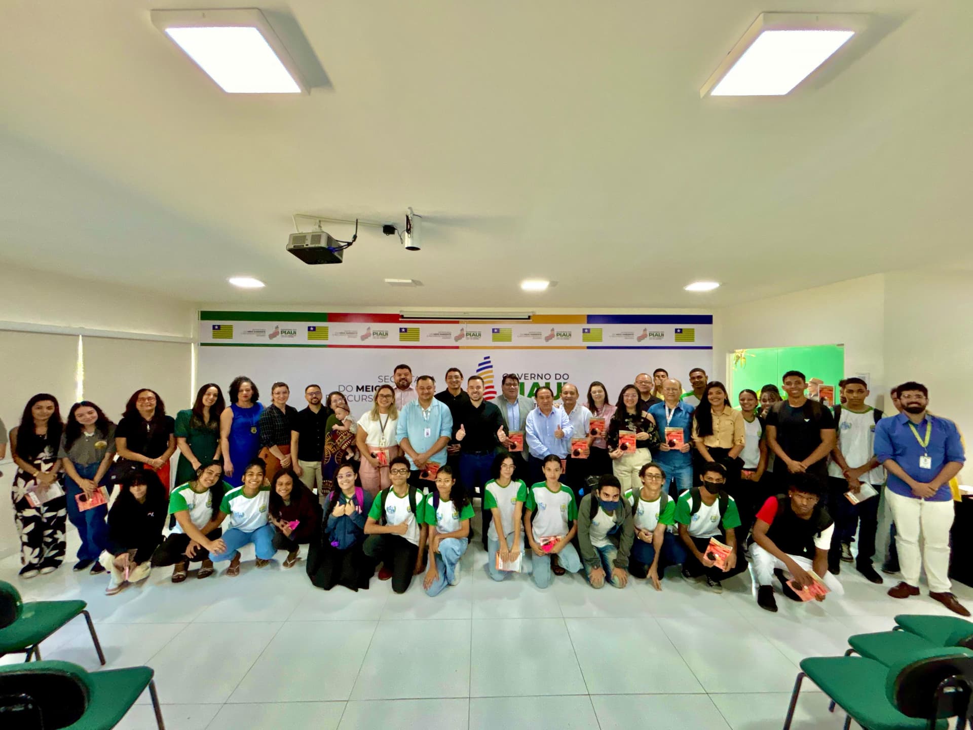 Cartilha elaborada pela Semarh apresenta fatos e fakes sobre a Desertificação no Piauí